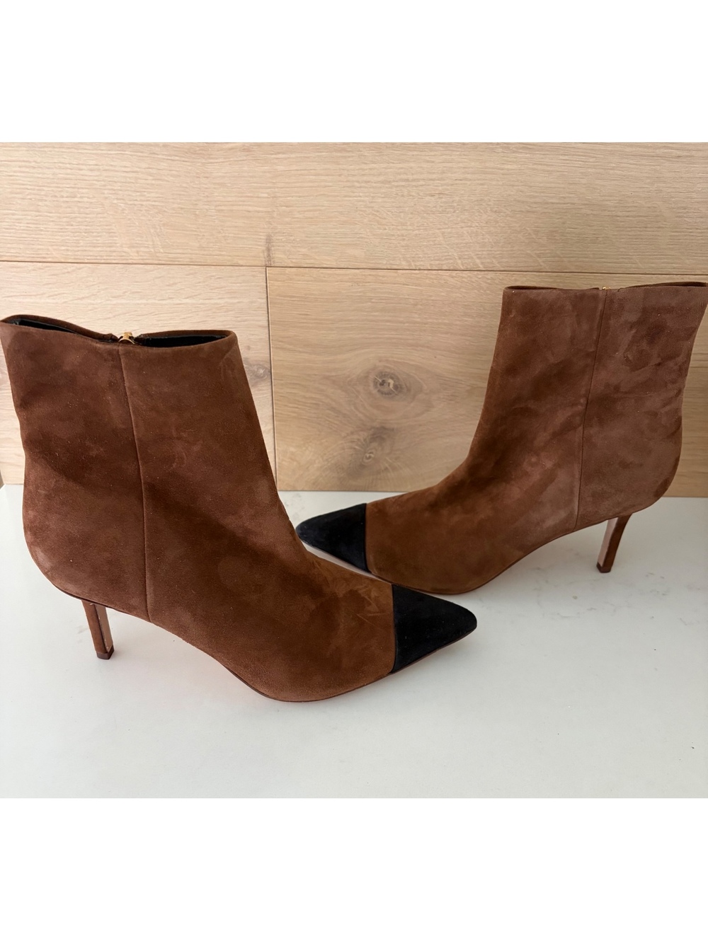 Veronica Beard Lisa Brown Suede Black Cap Toe Ankle Boots Mid Heel Womens 8.5M